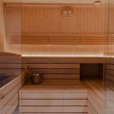 Nadmotlawie Centre Sauna & Gym شقة *